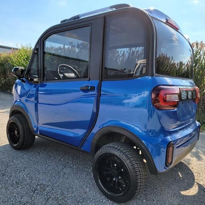 LE Lightning Royal Dark Blue Coco Coupe LE Electric LSV